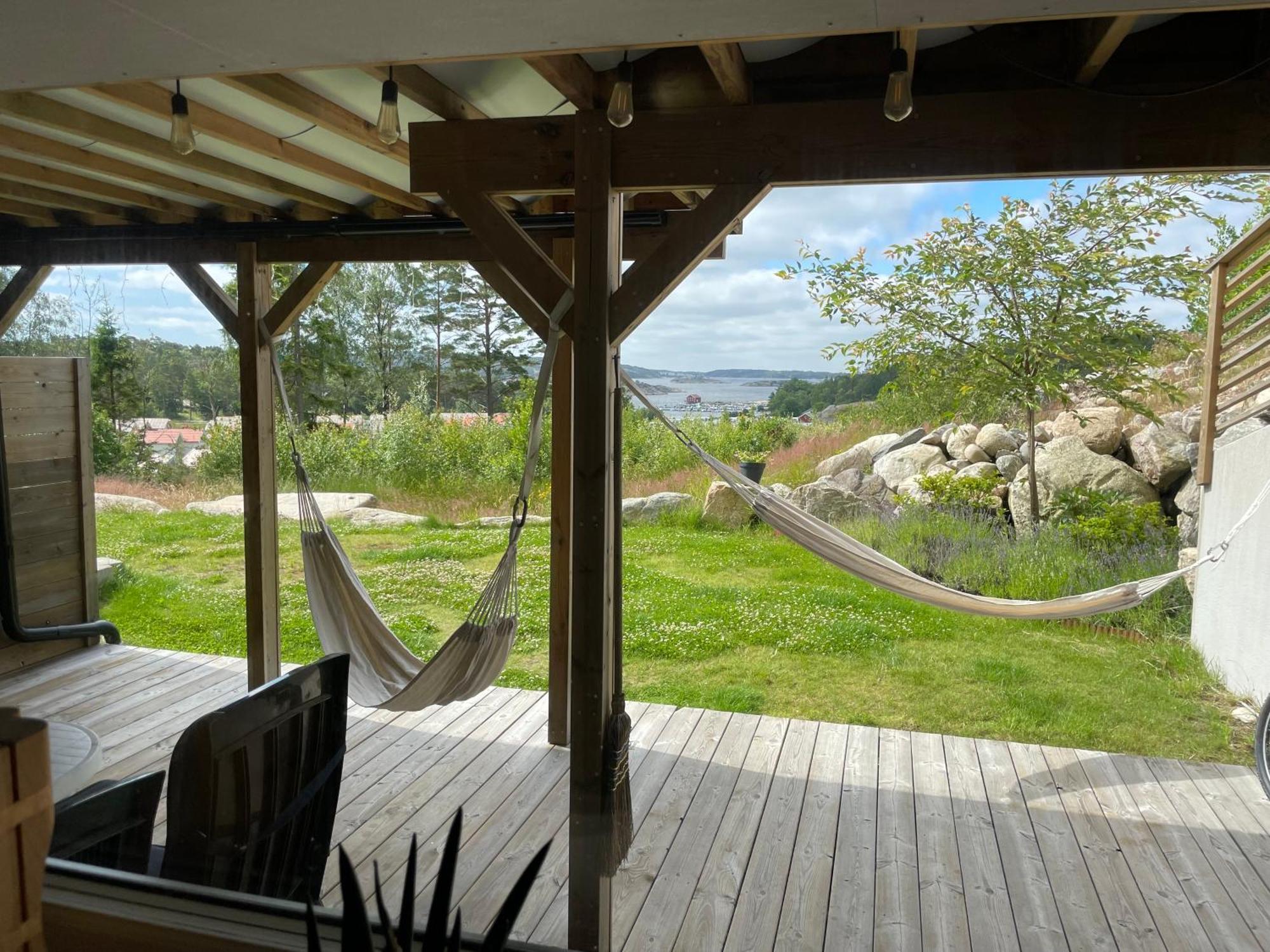 Ny Laegenhet Pa Markplan Med Havsutsikt Stromstad Exterior photo